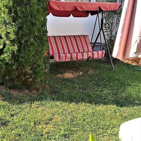Liza Apartman Gyula Exterior photo