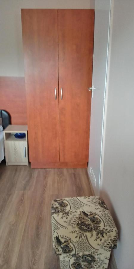 Liza Apartman Gyula Exterior photo